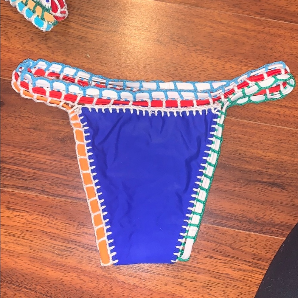 Multicolored bikini - Picture 3 of 5